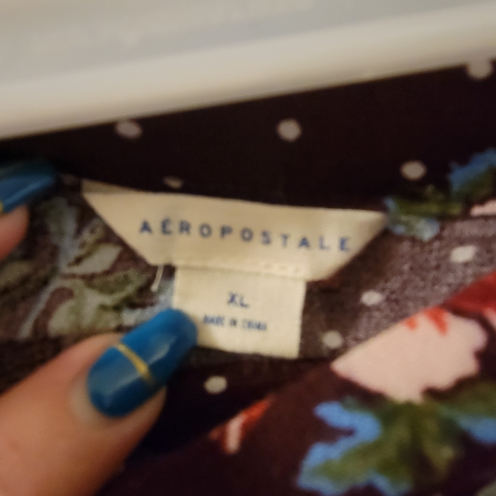 Aeropostale Burgundy Floral And Polka Dot Wrap Skirt - Picture 5 of 5